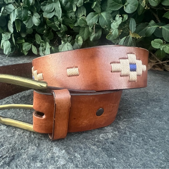 Orvis Leather Belt in Tan with Blue and Cream Cross Stitch Inserts - Size 36 - Picture 3 of 9
